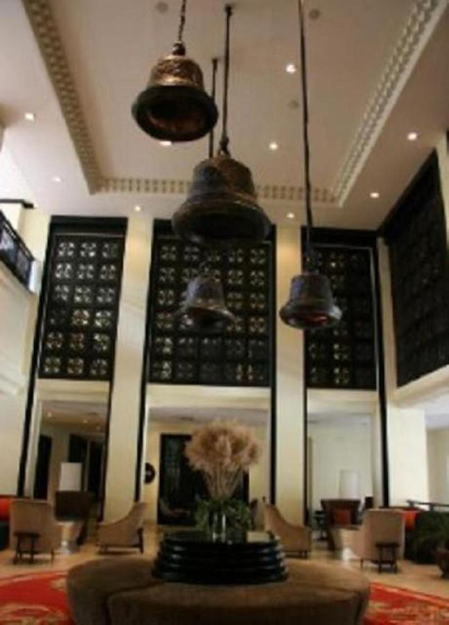 Pemako Hotel Тхимпху Екстериор снимка
