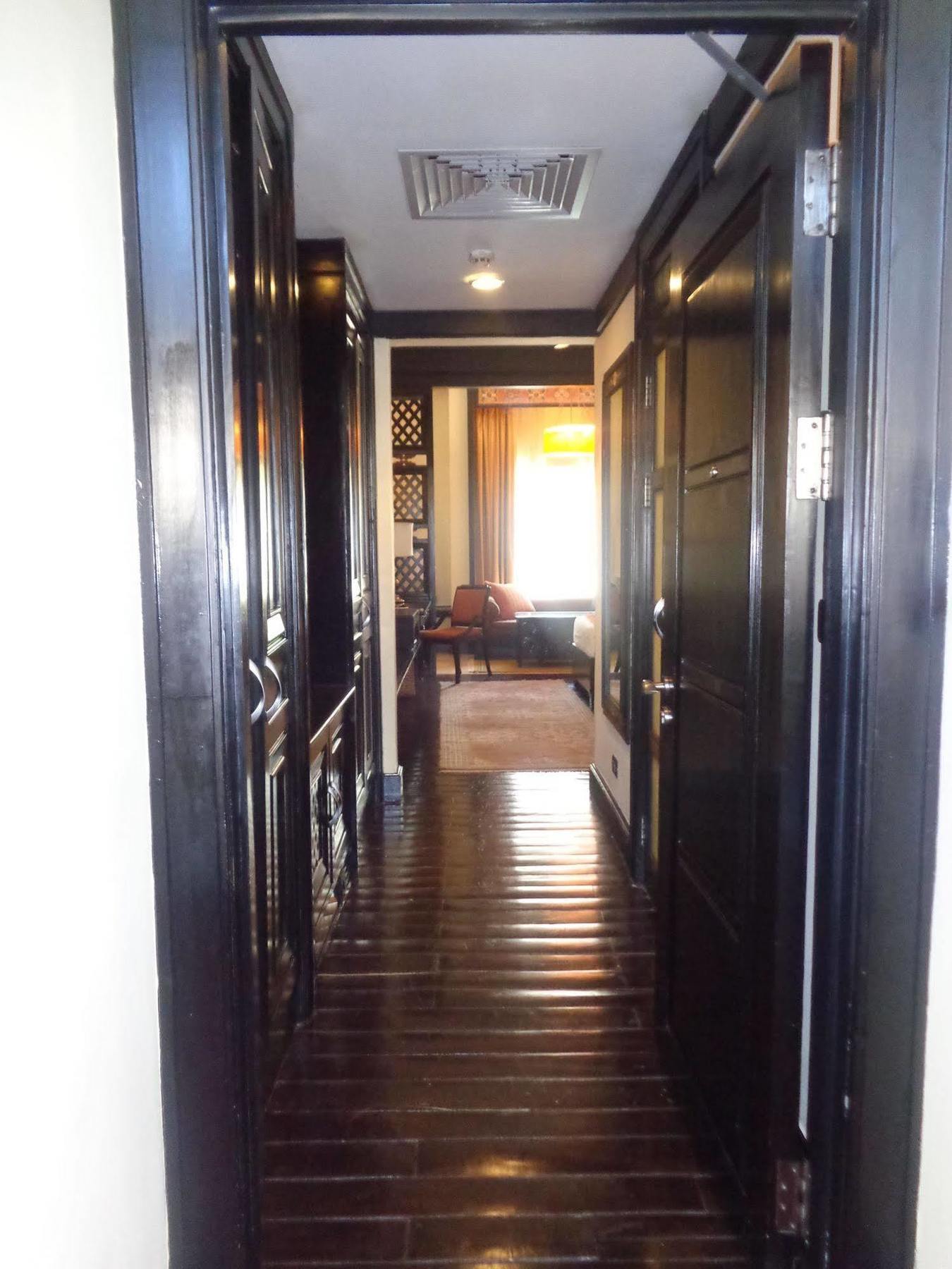 Pemako Hotel Тхимпху Екстериор снимка